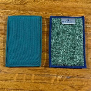 Norwex Dual Sided Sponges Set of 2 Blue and Green LE NWT